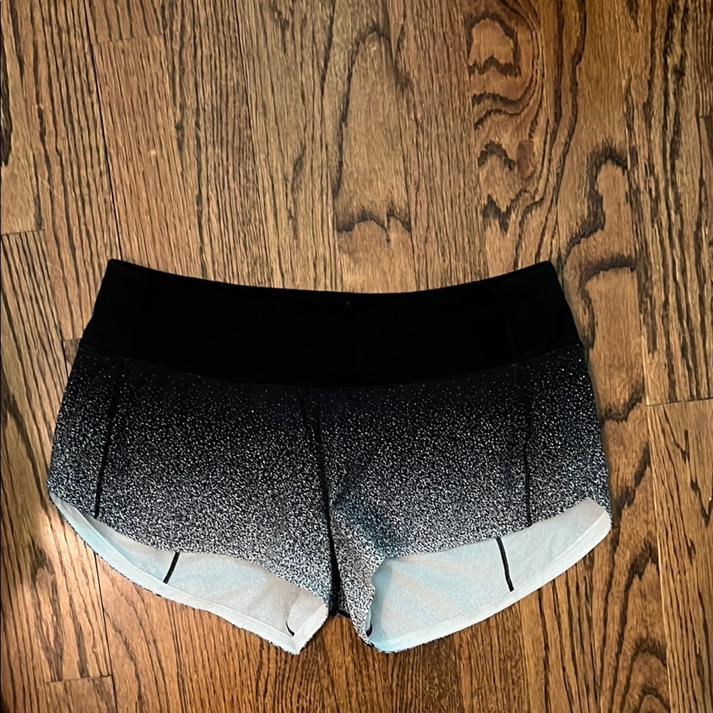 Lululemon Black and Gray Athletic Shorts 2.5”